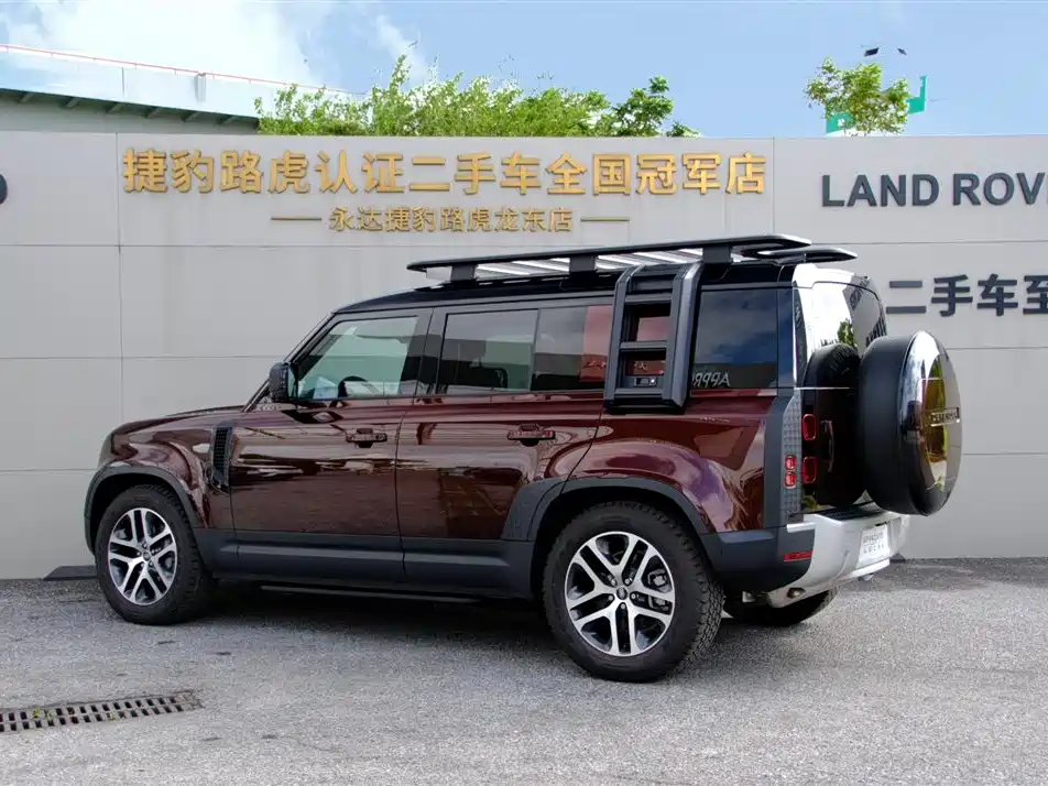 Land Rover Defender — миниатюра 4
