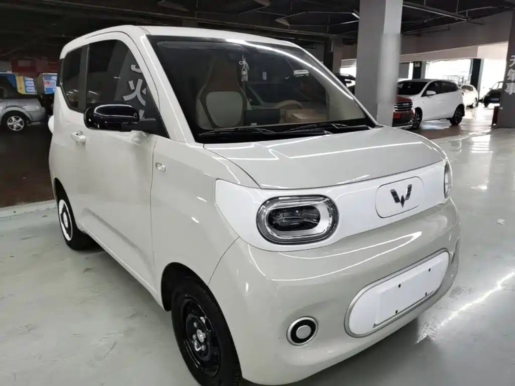 Wuling MINIEV — миниатюра 4