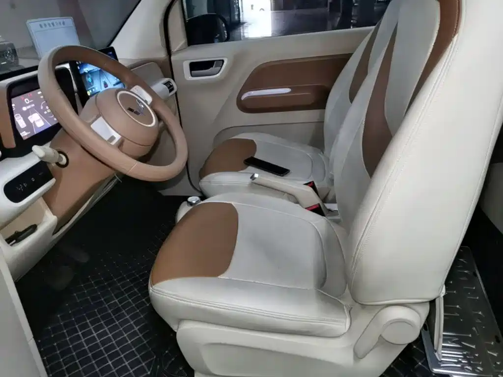 Wuling MINIEV — миниатюра 15