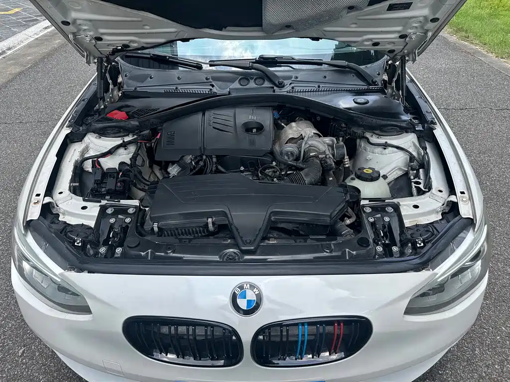 BMW 1 Series (Import) — миниатюра 17