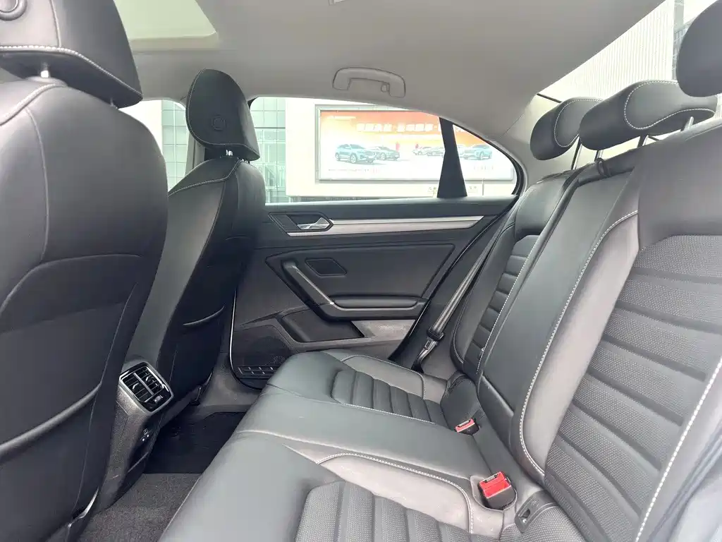 Volkswagen Lamando — миниатюра 9