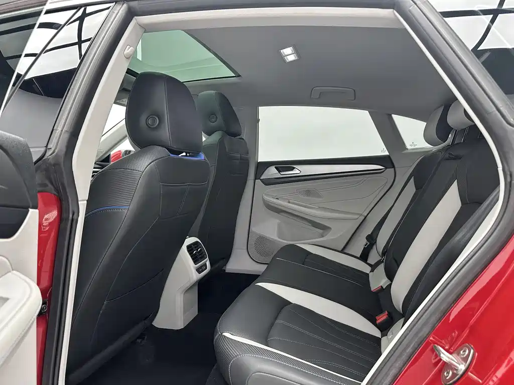 Volkswagen Lamando 2022 L 280TSI DSG