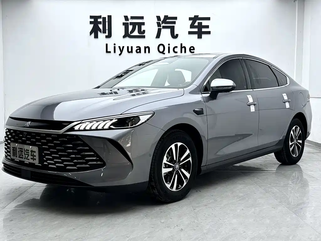 2025 BYD Qin - zdjęcie 1 z 15