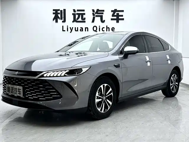 2025 BYD Qin