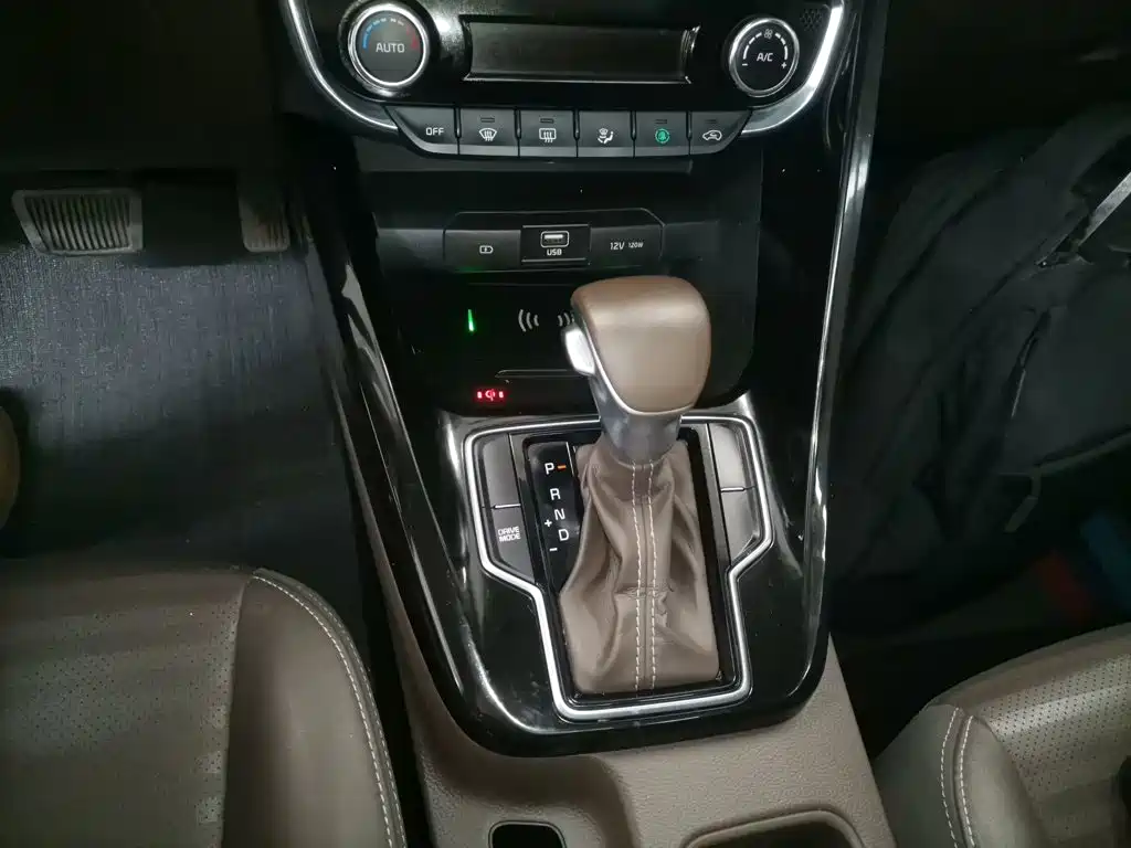 Kia Sportage — миниатюра 14