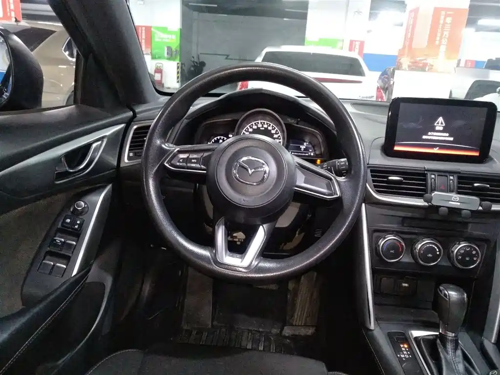 Mazda CX-4 2018 2.0L AT V