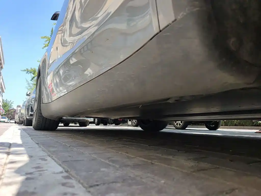 Tesla Model Y — миниатюра 16