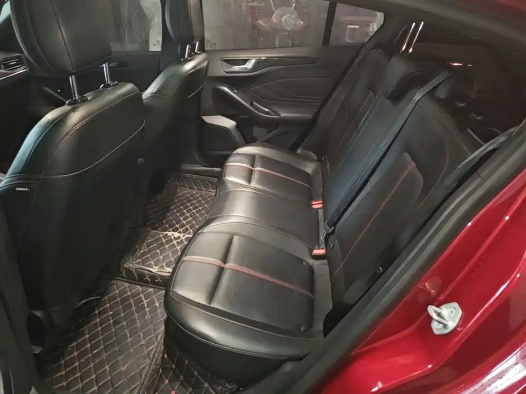 Ford Focus — миниатюра 17