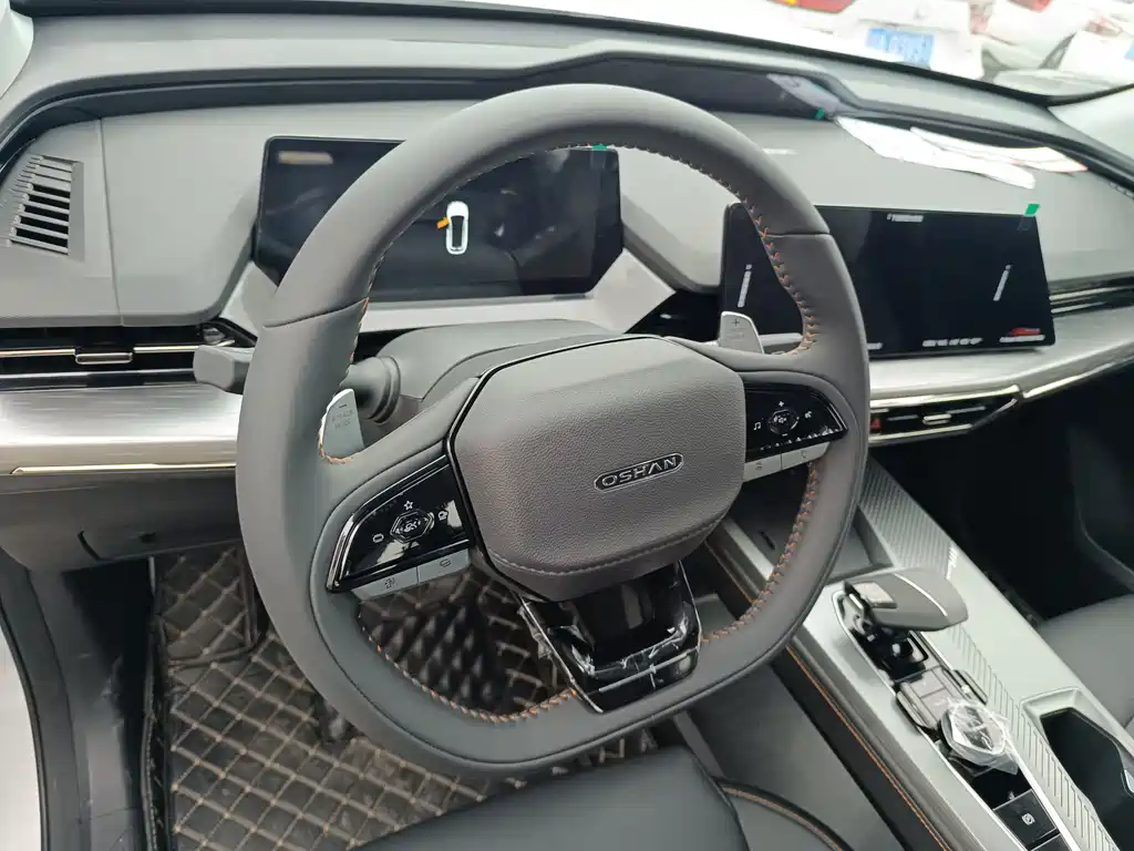 CHANGAN CHANGAN AUCHAN Z6