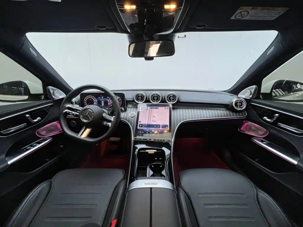 Mercedes-Benz C-Class — миниатюра 16