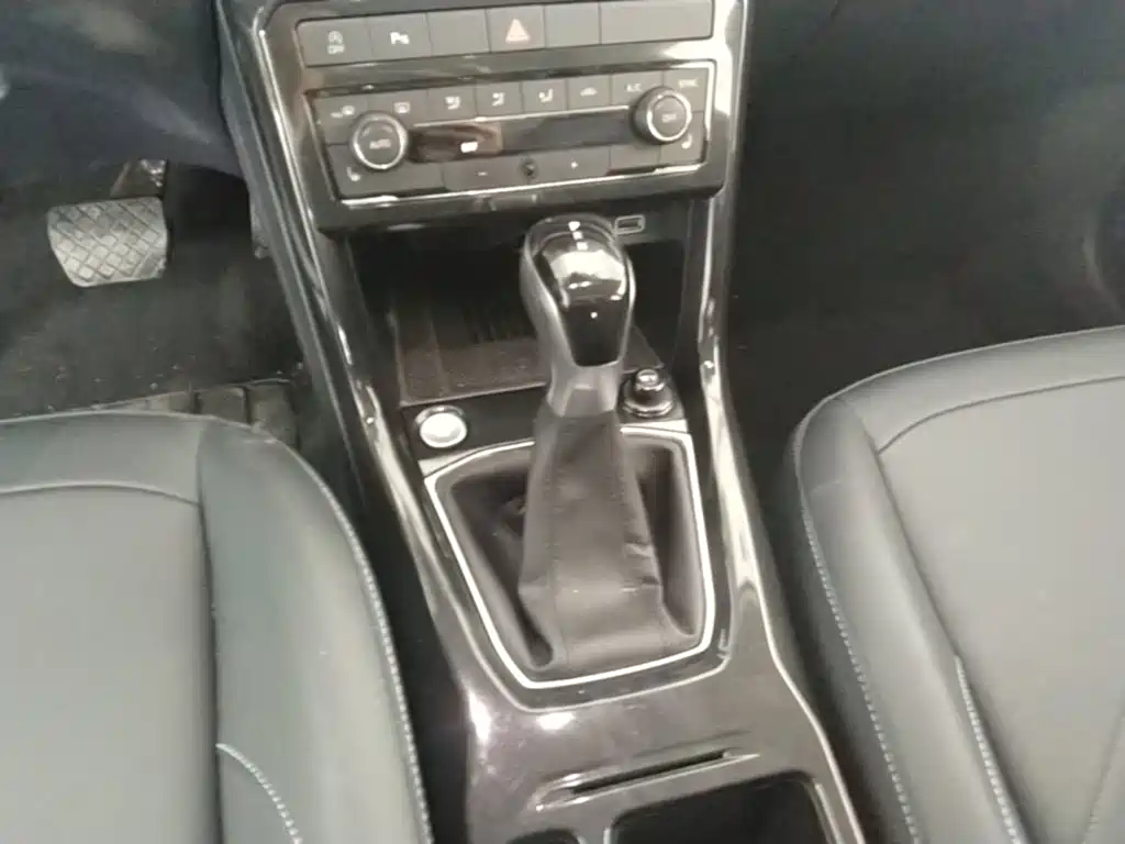 Volkswagen Tharu — миниатюра 14