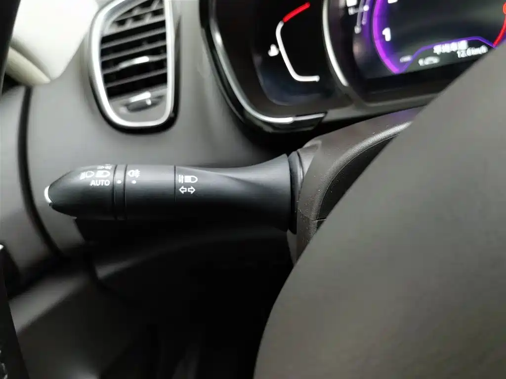 Renault Espace — миниатюра 21