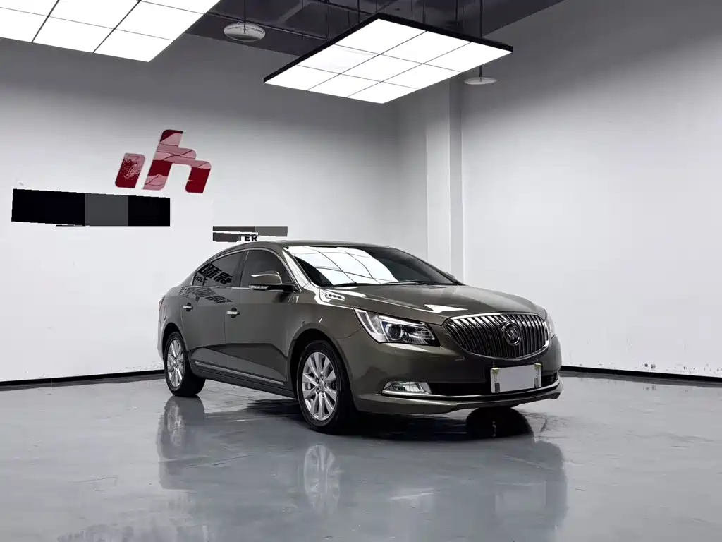 Buick LaCrosse — миниатюра 3