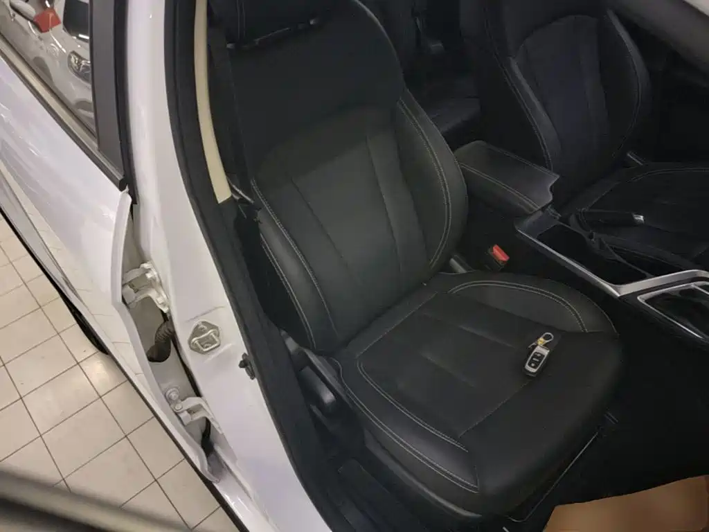 Geely Vision X3 — миниатюра 20