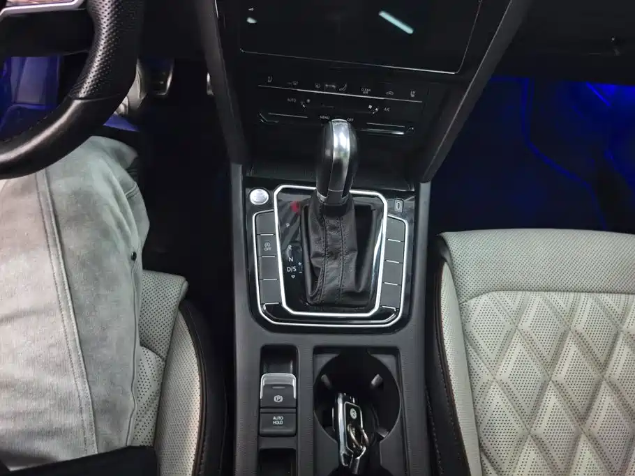 Volkswagen Magotan — миниатюра 16