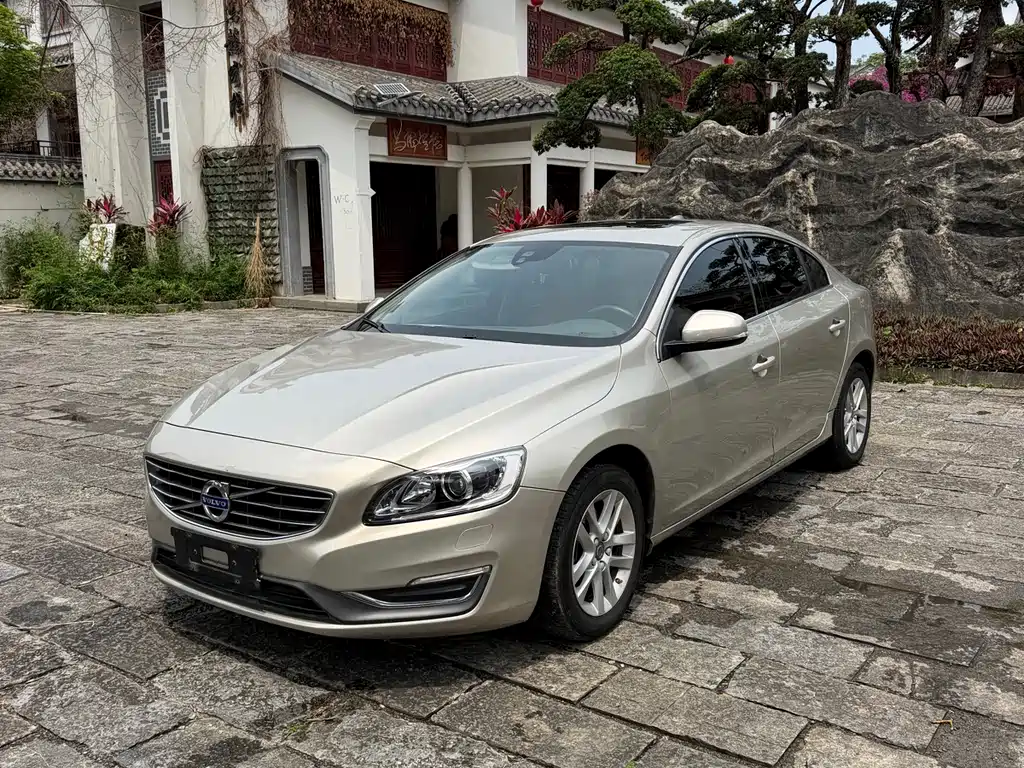 Volvo S60 2017
