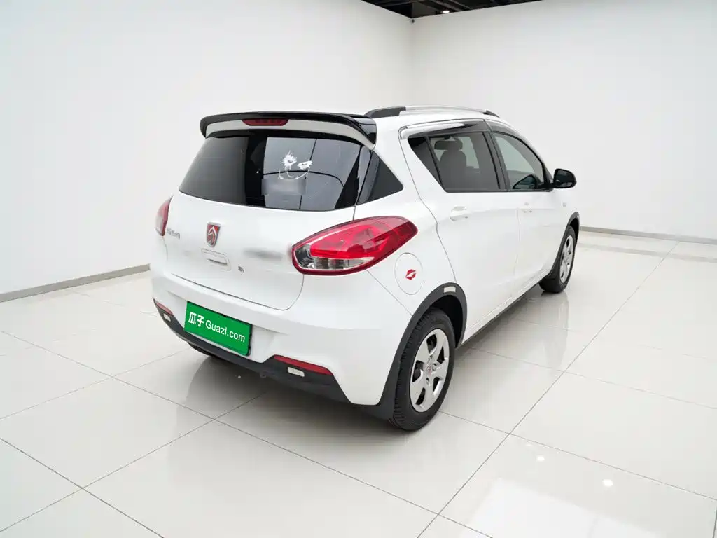 Baojun 310 — миниатюра 4