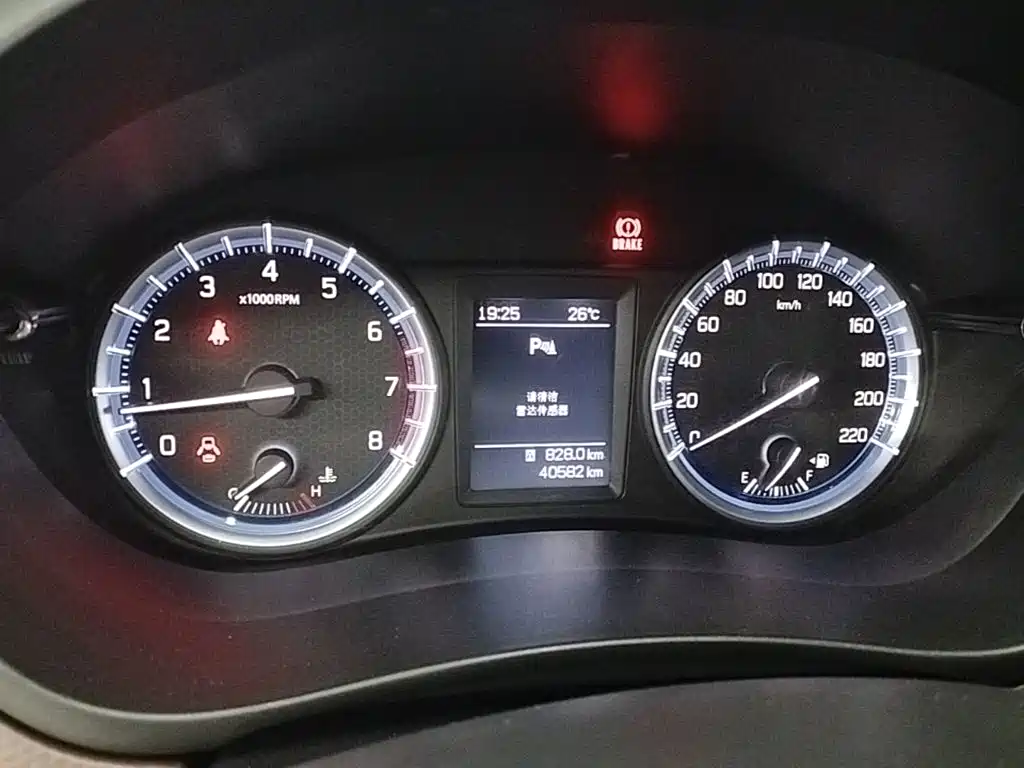 Suzuki Vitara — миниатюра 12
