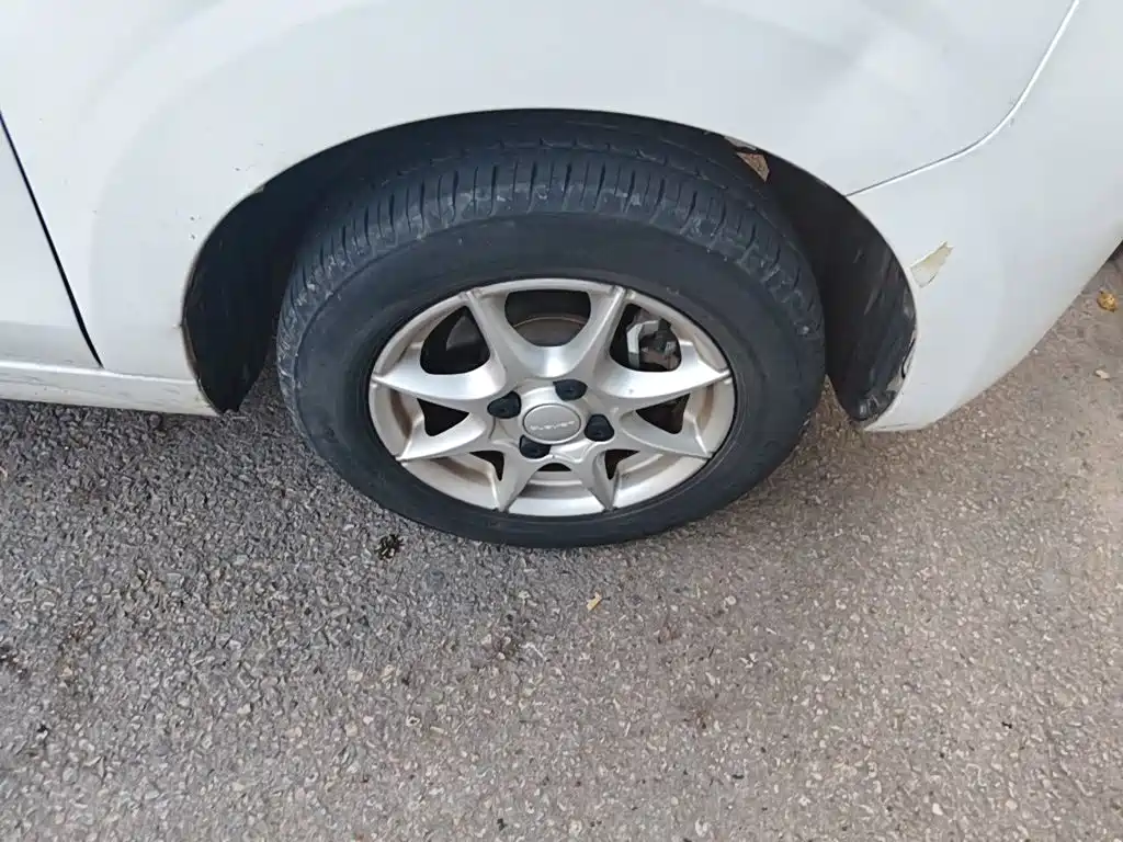 Roewe Clever — миниатюра 25