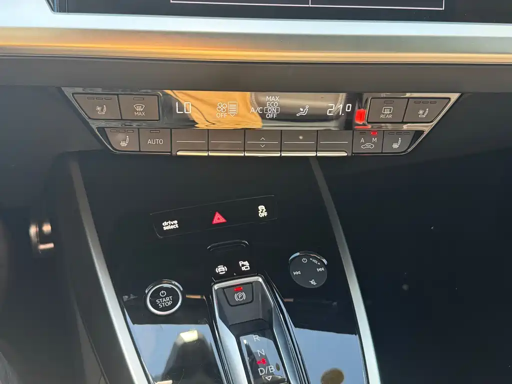 Audi Q5 e-tron — миниатюра 25