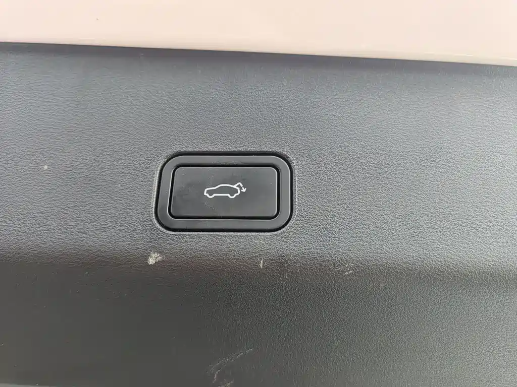 GEELY AUTOMOBILE XINGYUE L