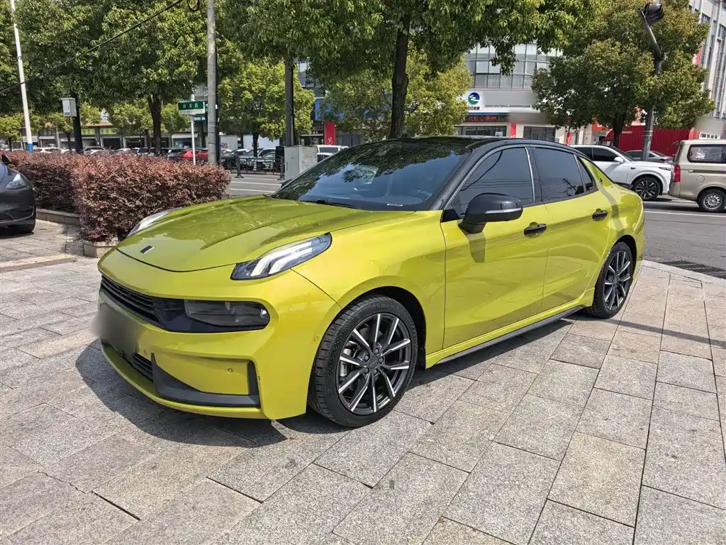 Lynk & Co 03 2021