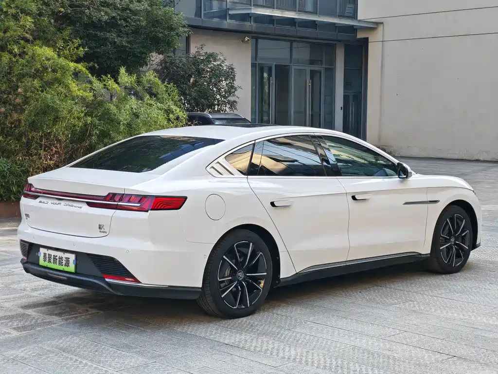 BYD Han — миниатюра 4