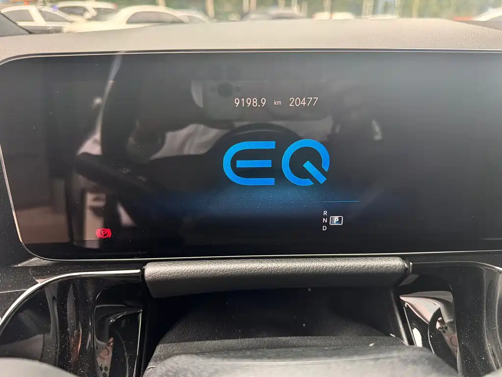 Mercedes-Benz EQA — миниатюра 10