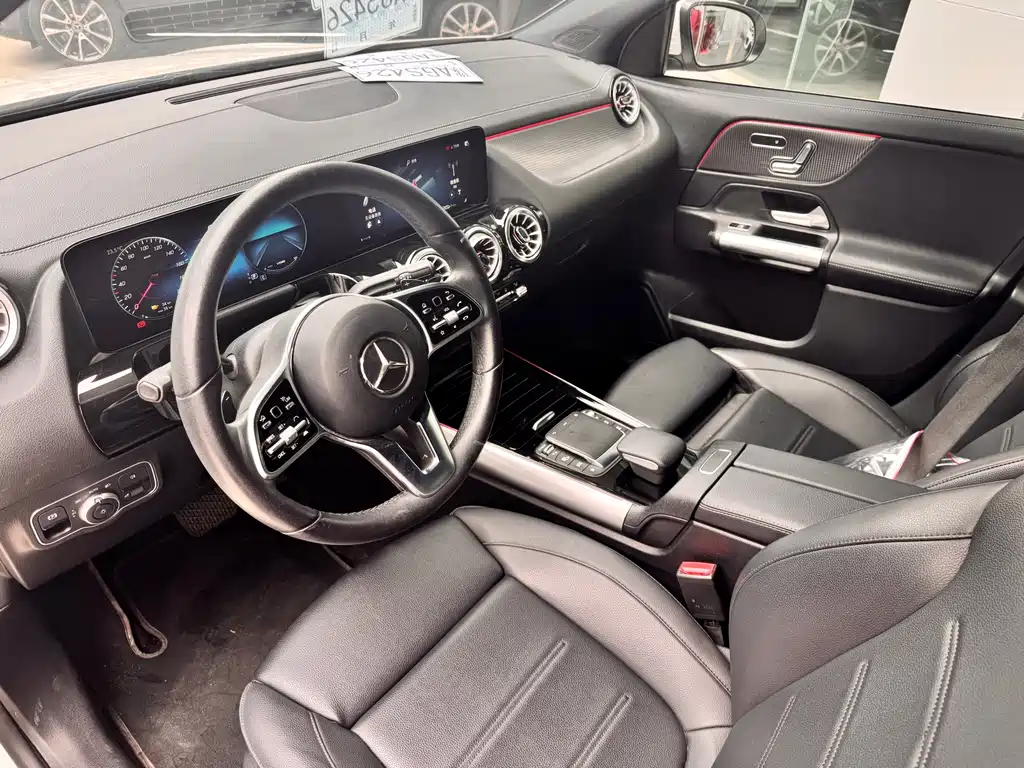 Mercedes-Benz EQA — миниатюра 11