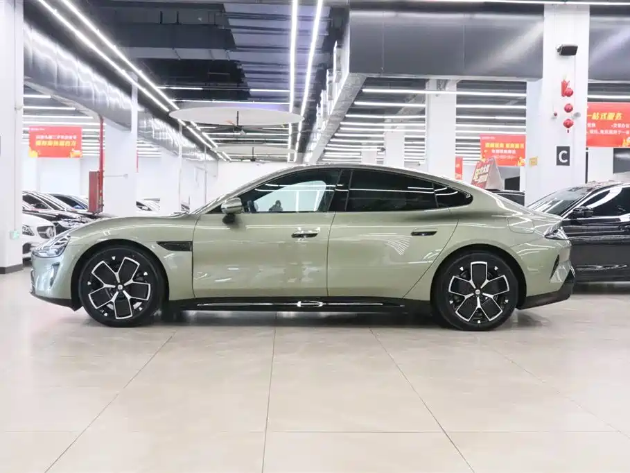 XIAOMI CAR XIAOMI SU7