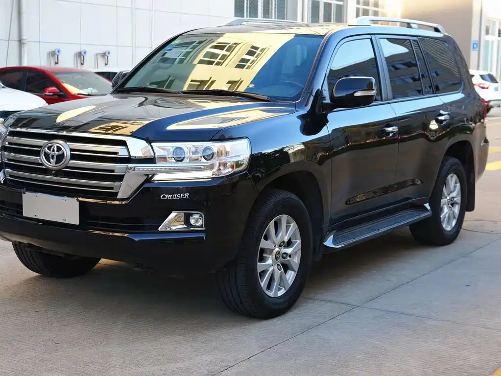 Toyota Land Cruiser — миниатюра 2