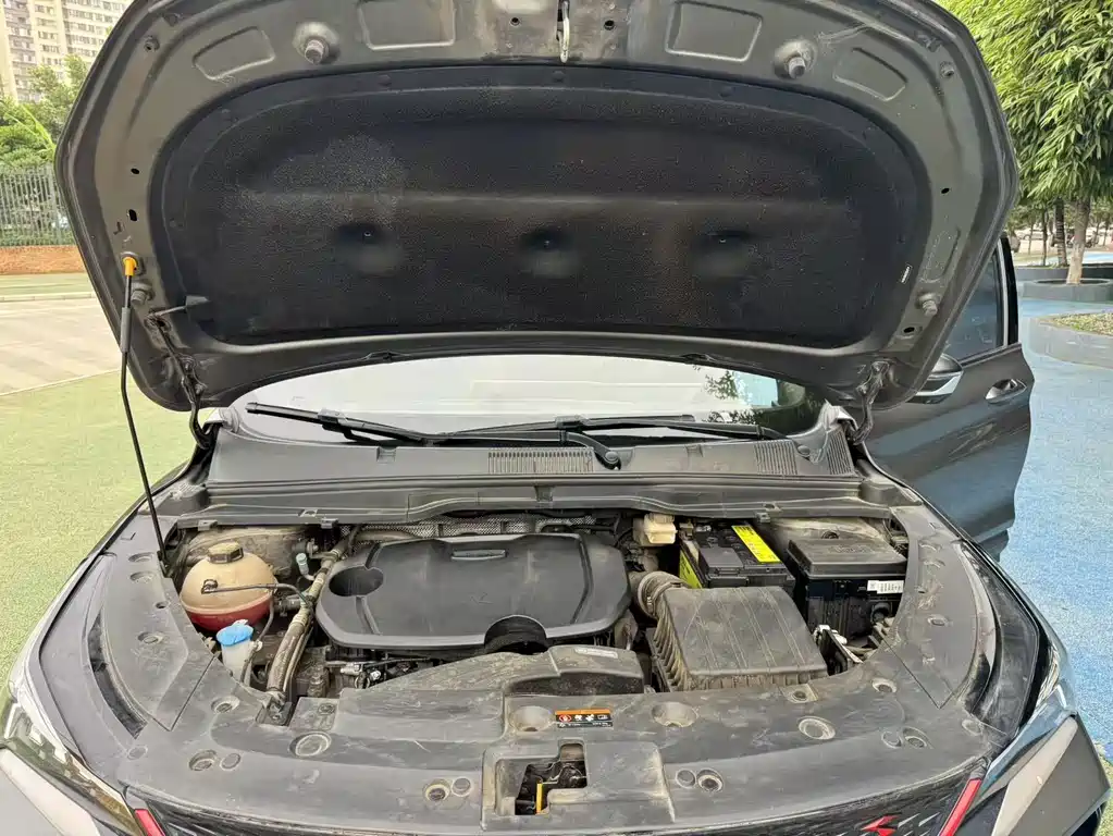 Geely Binyue — миниатюра 18