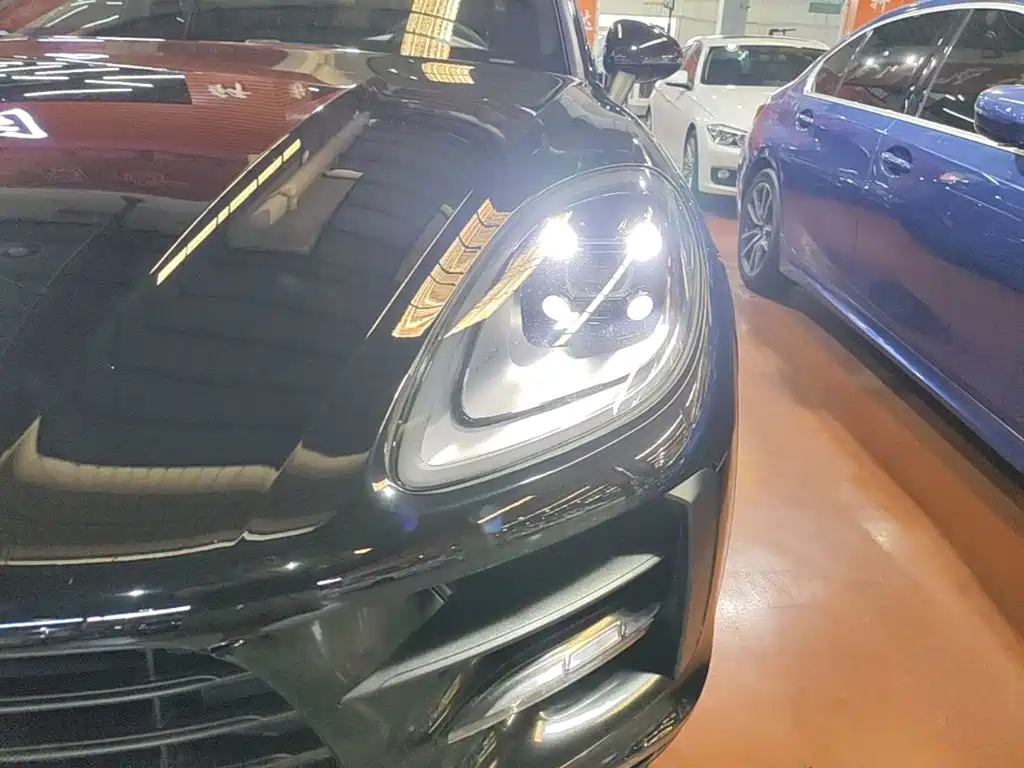 Porsche Macan — миниатюра 24