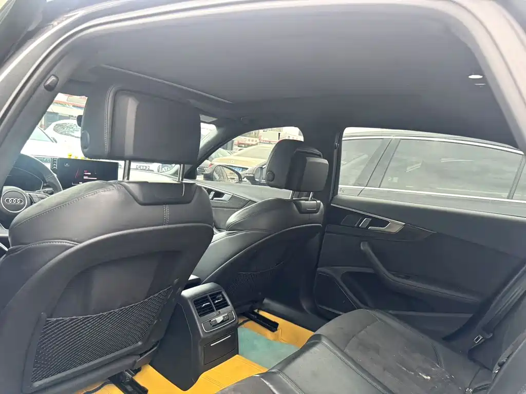 Audi A4L — миниатюра 7