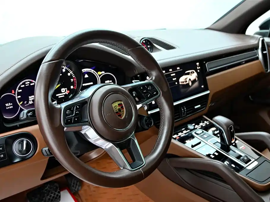 PORSCHE CAYENNE NEW ENERGY