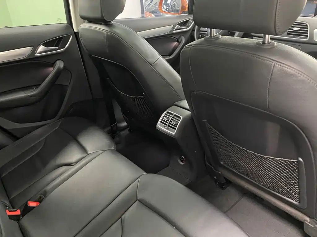 Audi Q3 — миниатюра 12