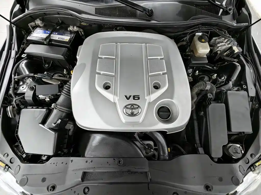 Toyota Reiz — миниатюра 6