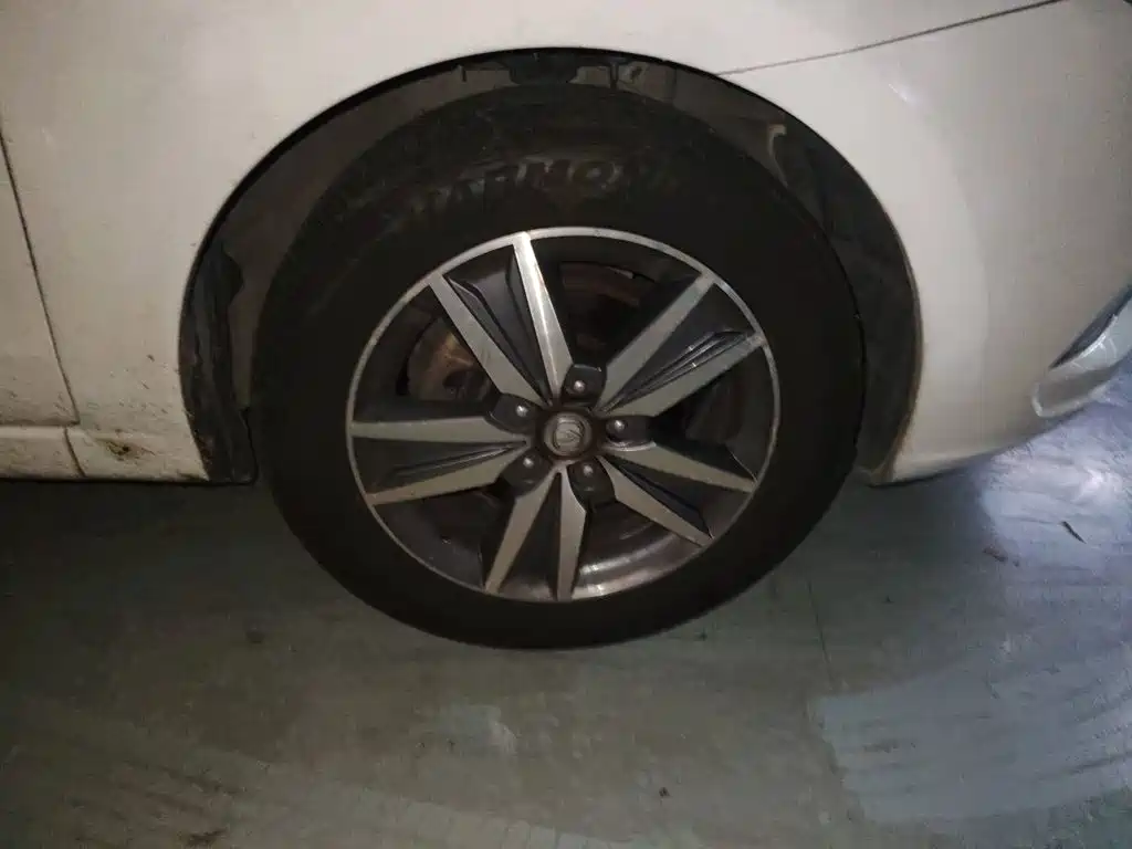 Changan Eado — миниатюра 8