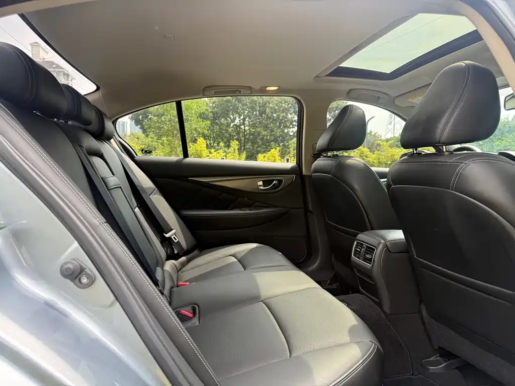 Infiniti Q50L — миниатюра 16