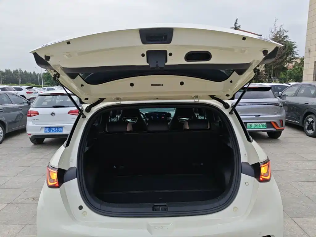 BYD Dolphin — миниатюра 19