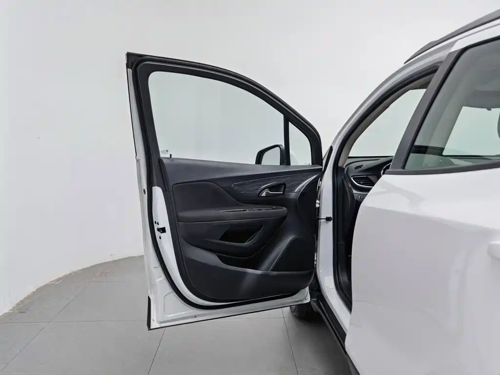 Buick Encore — миниатюра 8