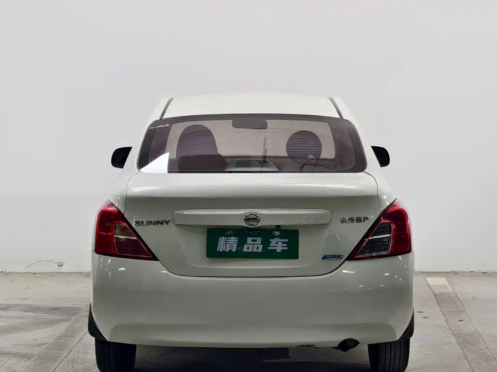 Nissan Sunny — миниатюра 5