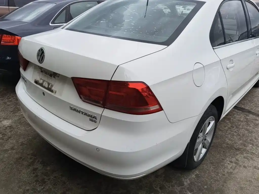 Volkswagen Santana — миниатюра 8