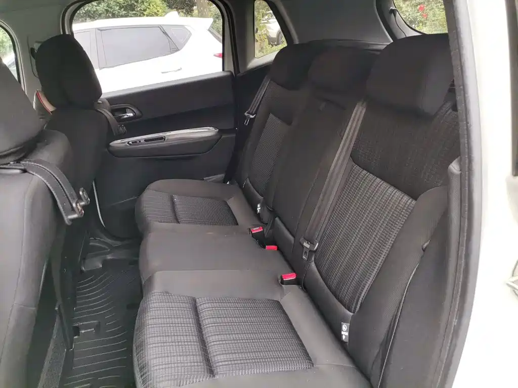 Peugeot 3008 — миниатюра 13