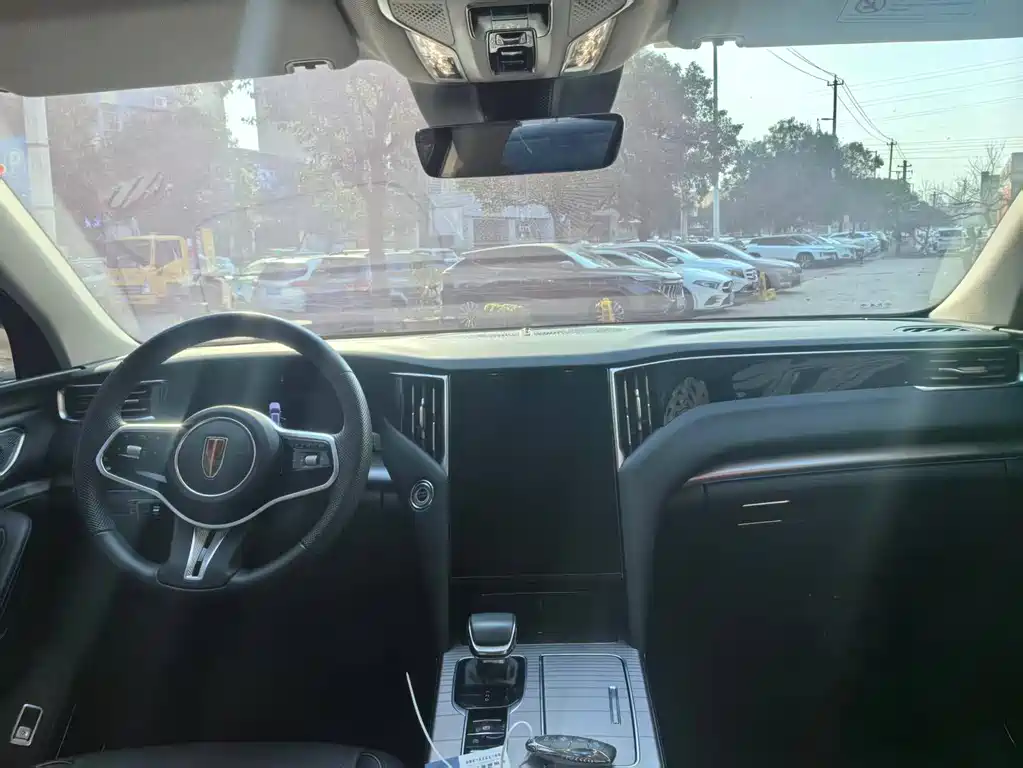 Hongqi HONGQI HS7 PHEV