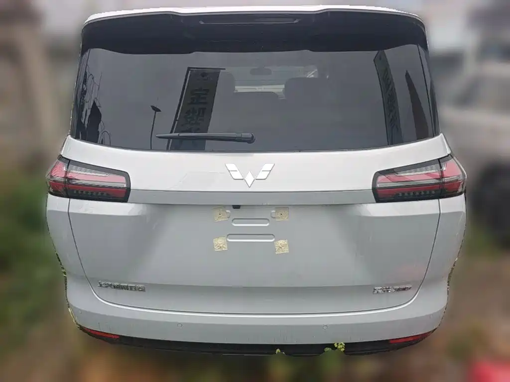 Wuling 730 2025 125km Luxury