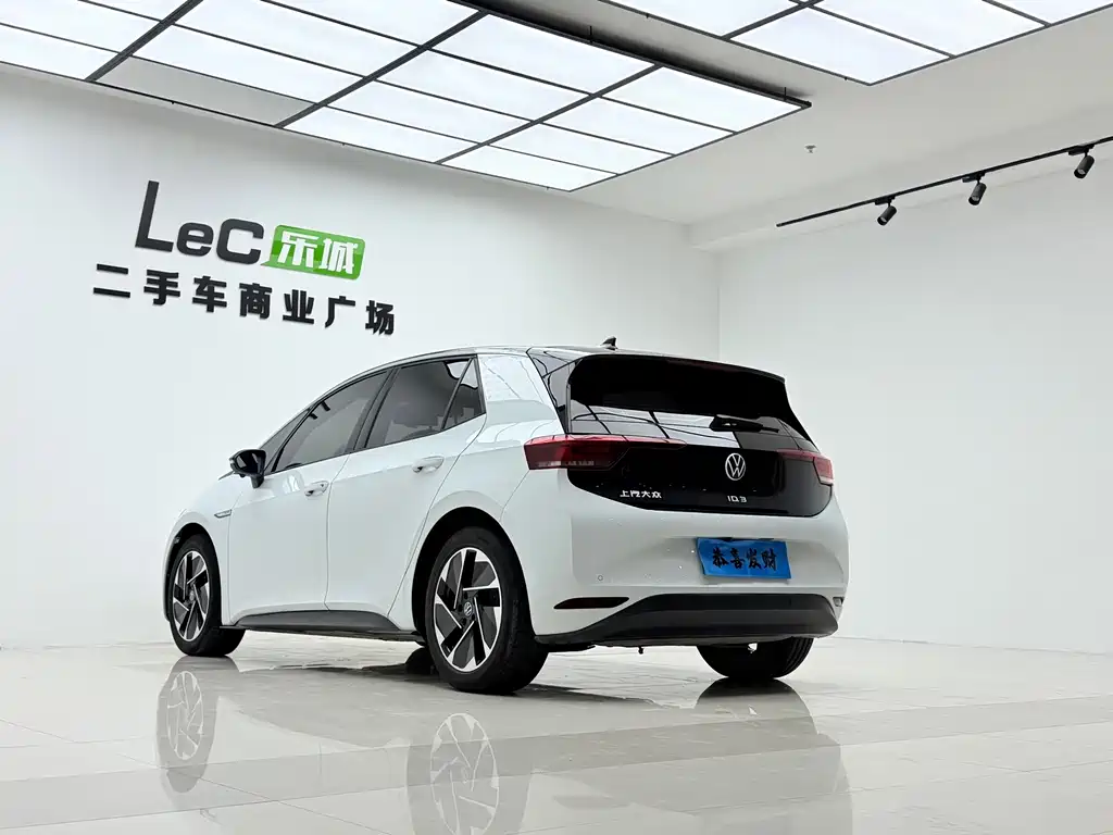 Volkswagen ID.3 — миниатюра 13