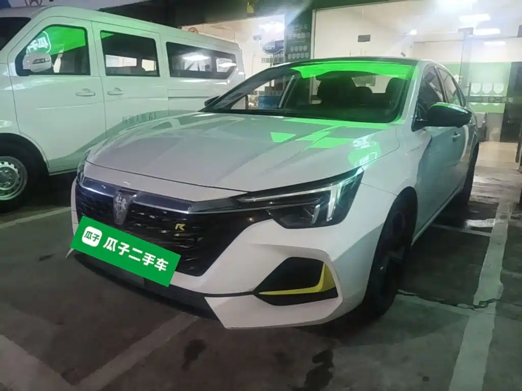 Roewe i6 MAX New Energy — миниатюра 2