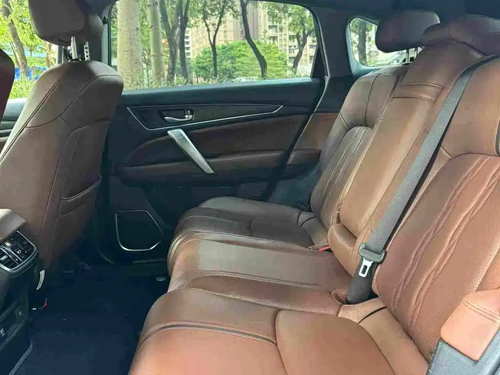 Honda UR-V — миниатюра 10