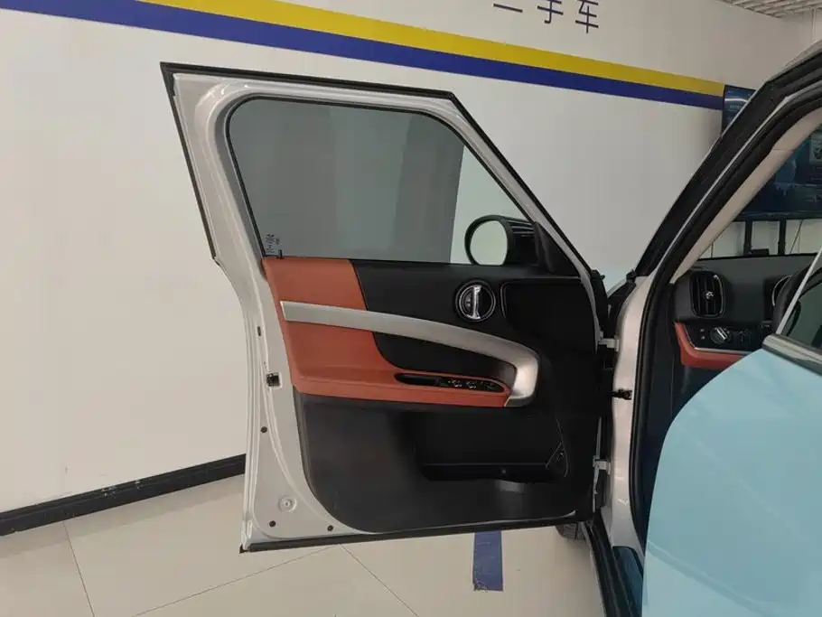 MINI Mini Countryman — миниатюра 7